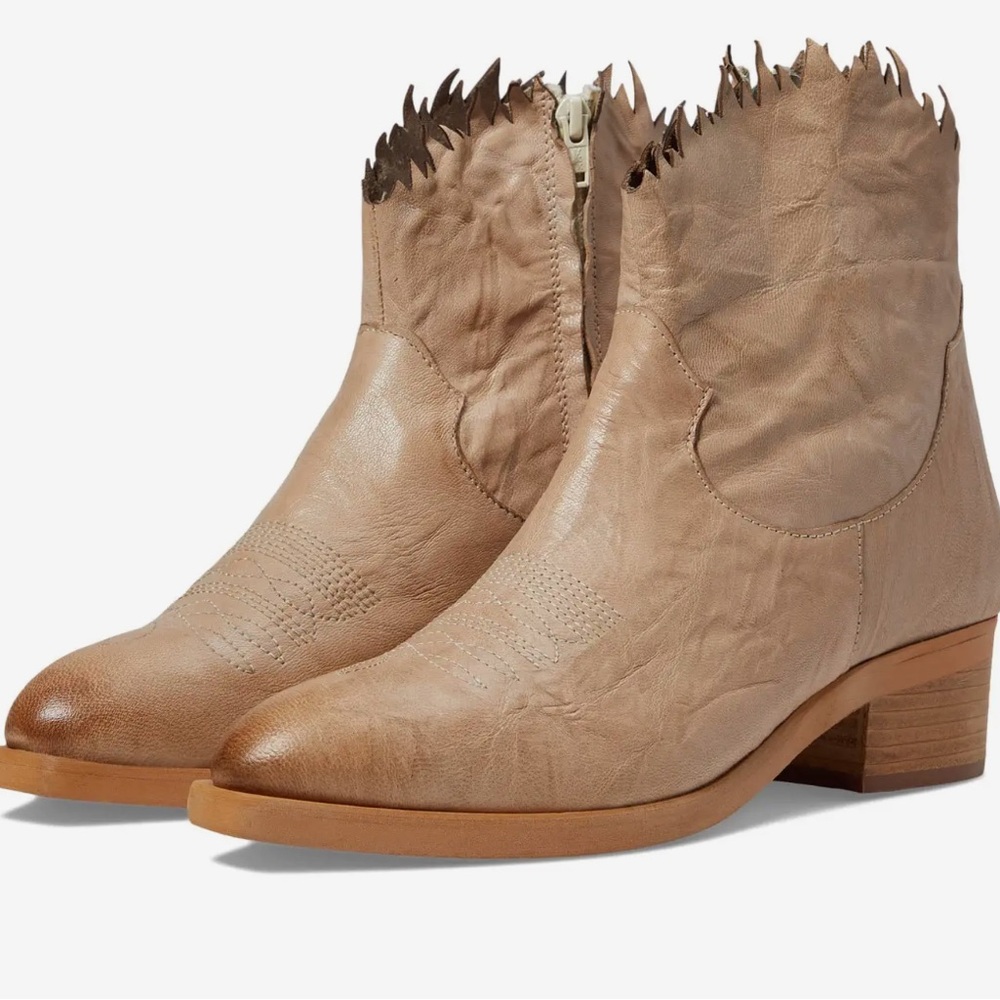 ROAN By Bed Stu Diabolical western style bootie size 10